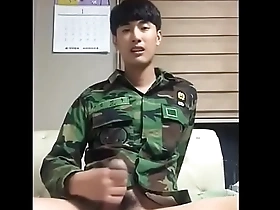 Korean soldier cum